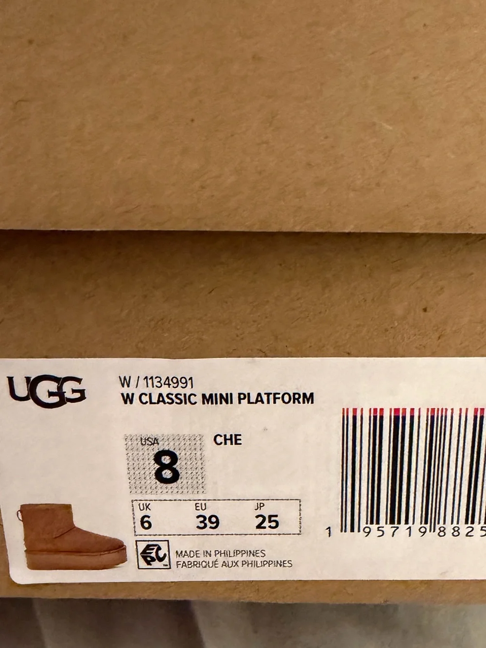 UGG Classic Mini Platform Chestnut Womans 8 New with tags/ Box